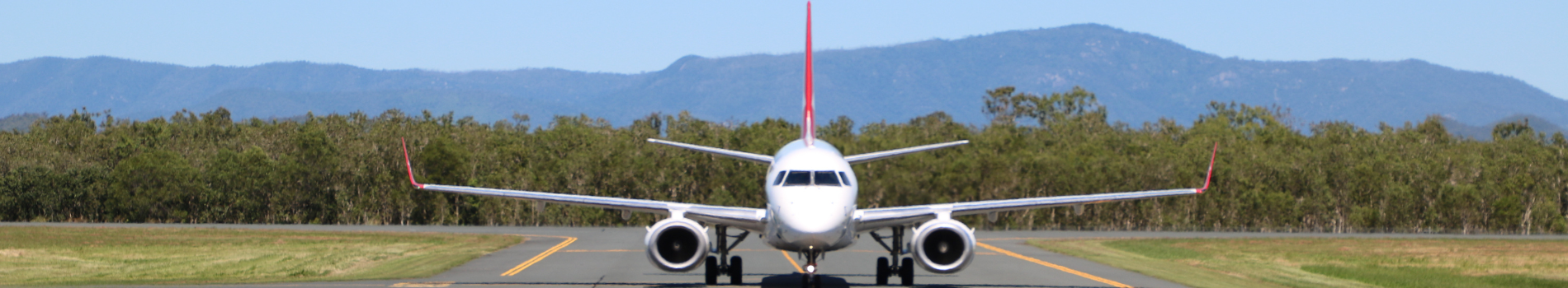 Qantas Front On